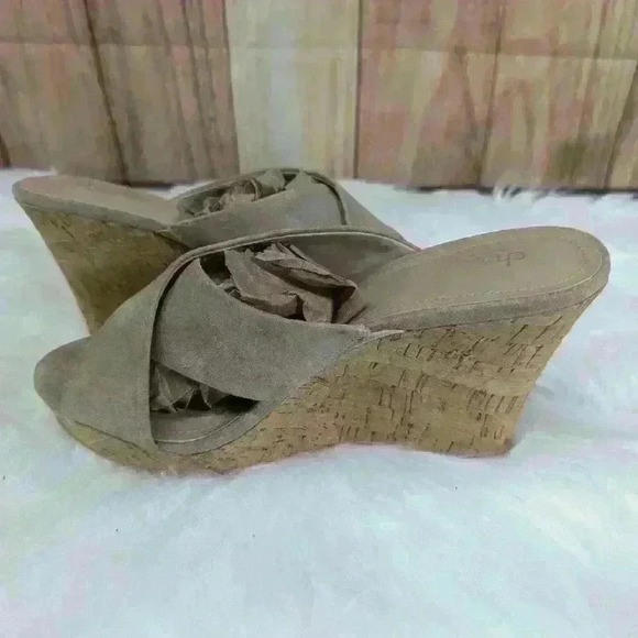 Charles by Charles David Shoes - NWOB Charles by Charles David “Latrice” Wedge Mule, size 9 M